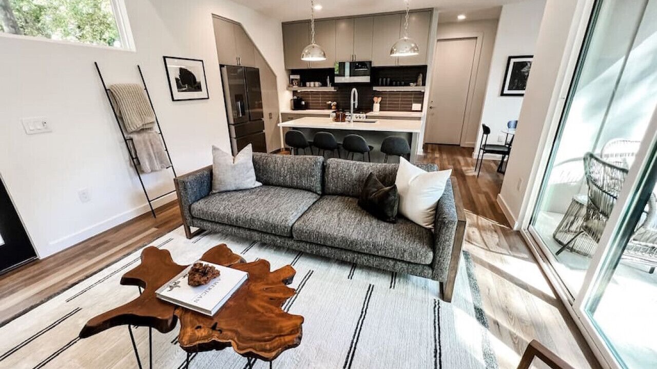 Photo of Livingroom in Holly