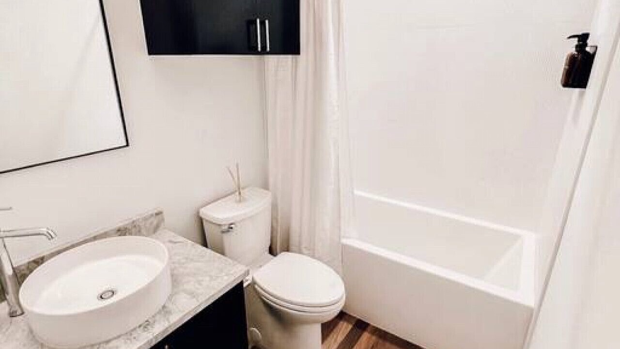 Photo of Bathroom in Holly