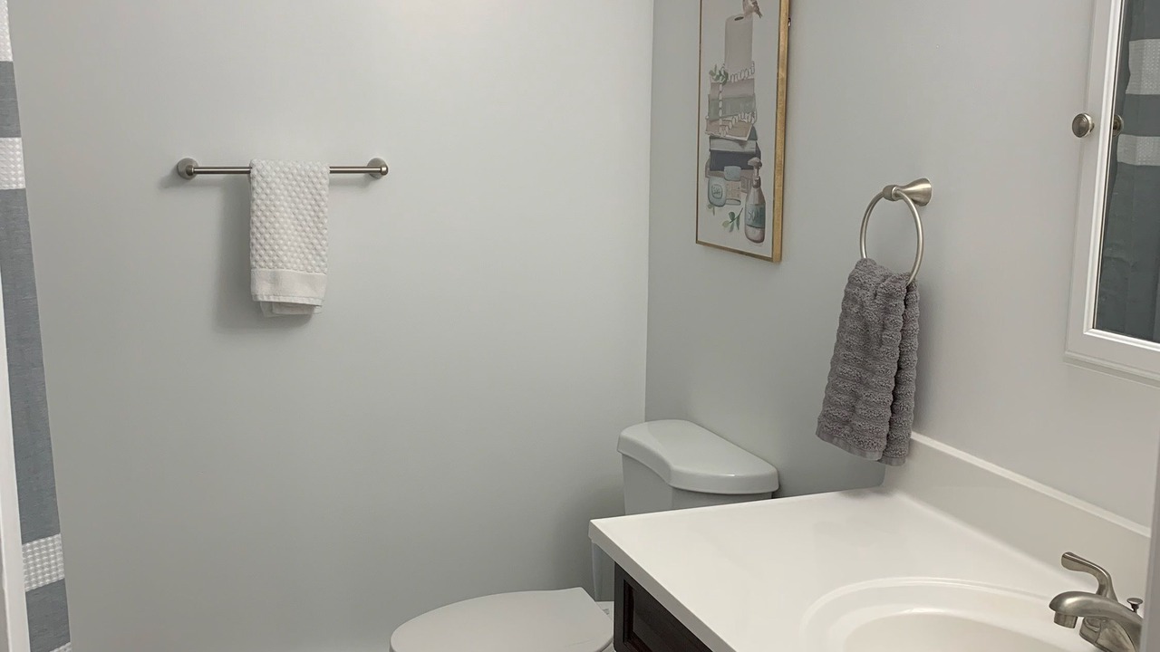 Photo of Bathroom in Holly