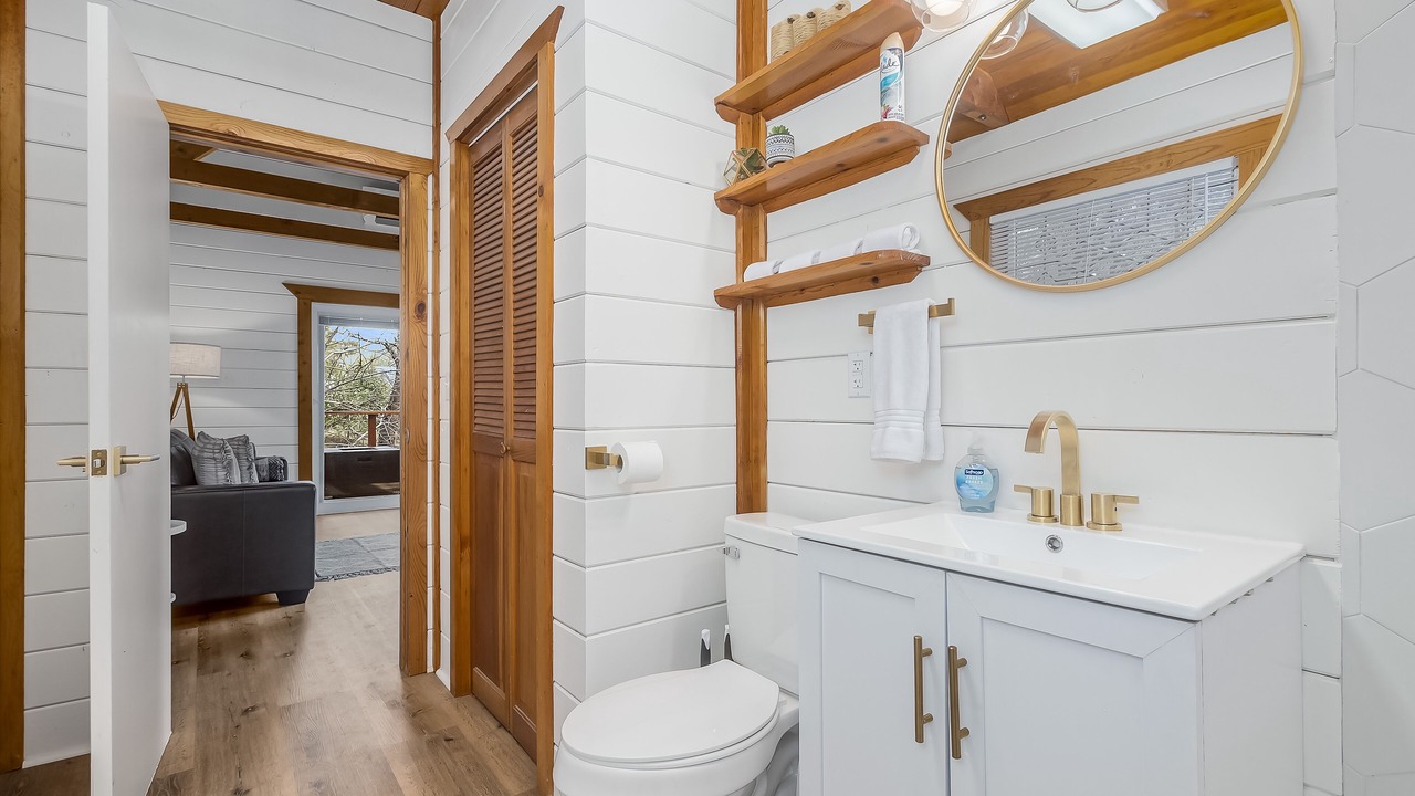 Photo of Bathroom in Wishon