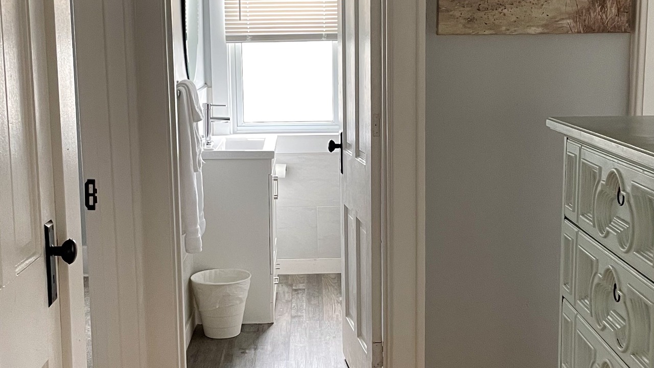 Photo of Bathroom in Mount Clemens