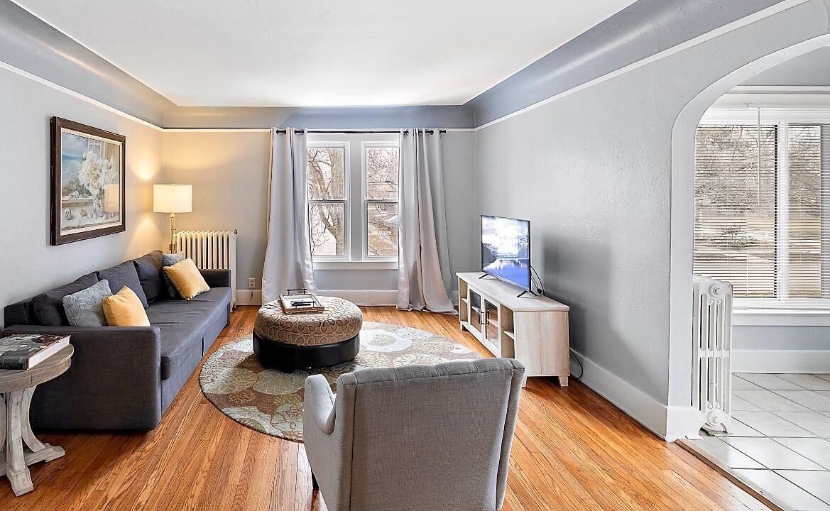 Photo of Livingroom in Mount Clemens