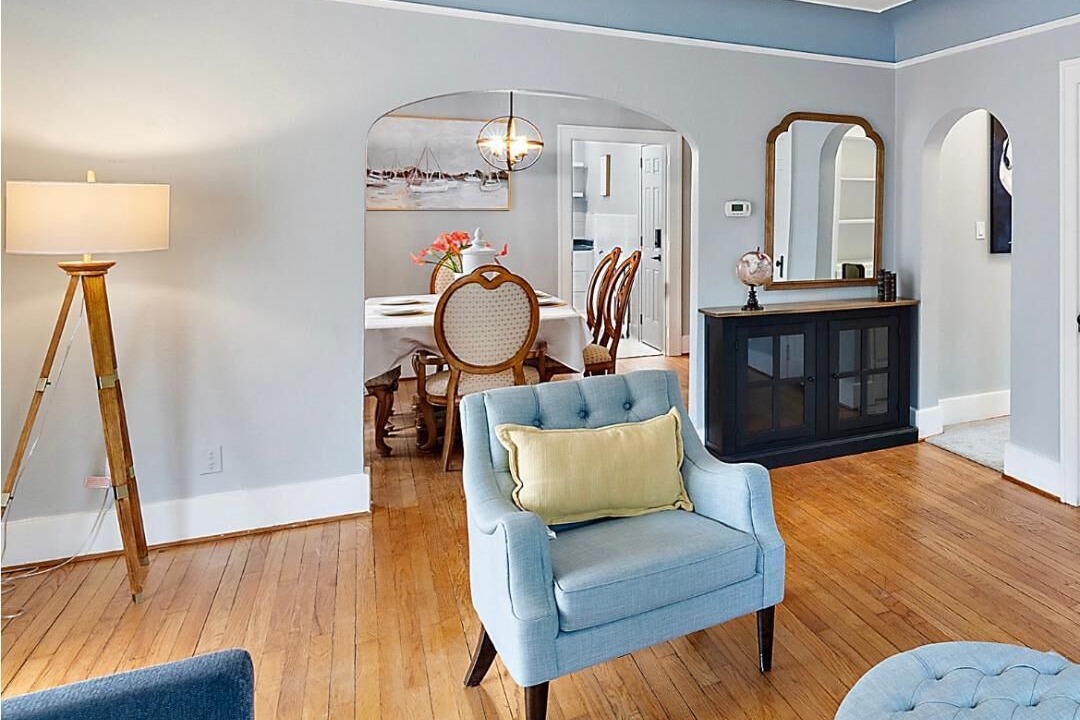 Photo of Livingroom in Mount Clemens