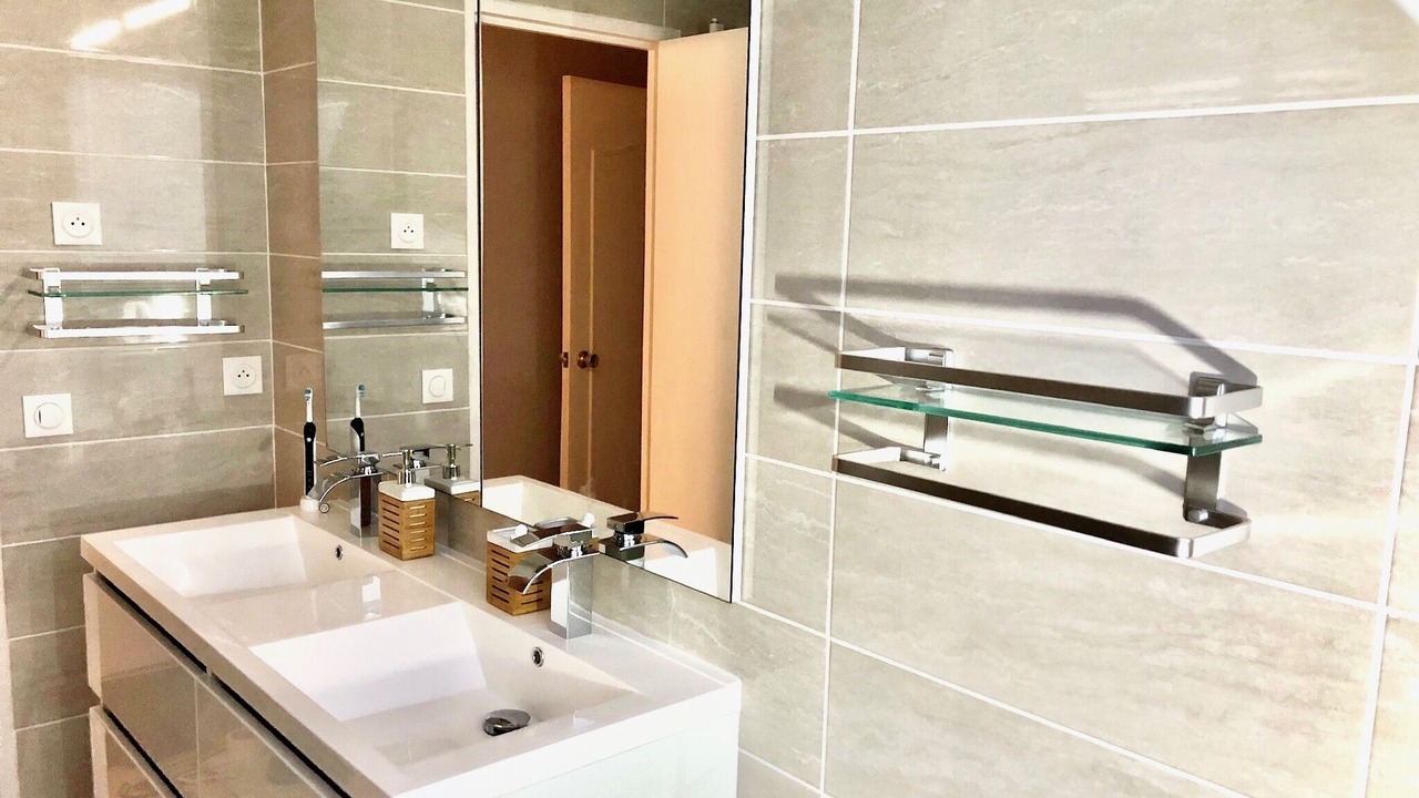 Photo of Bathroom in Seine-et-Marne