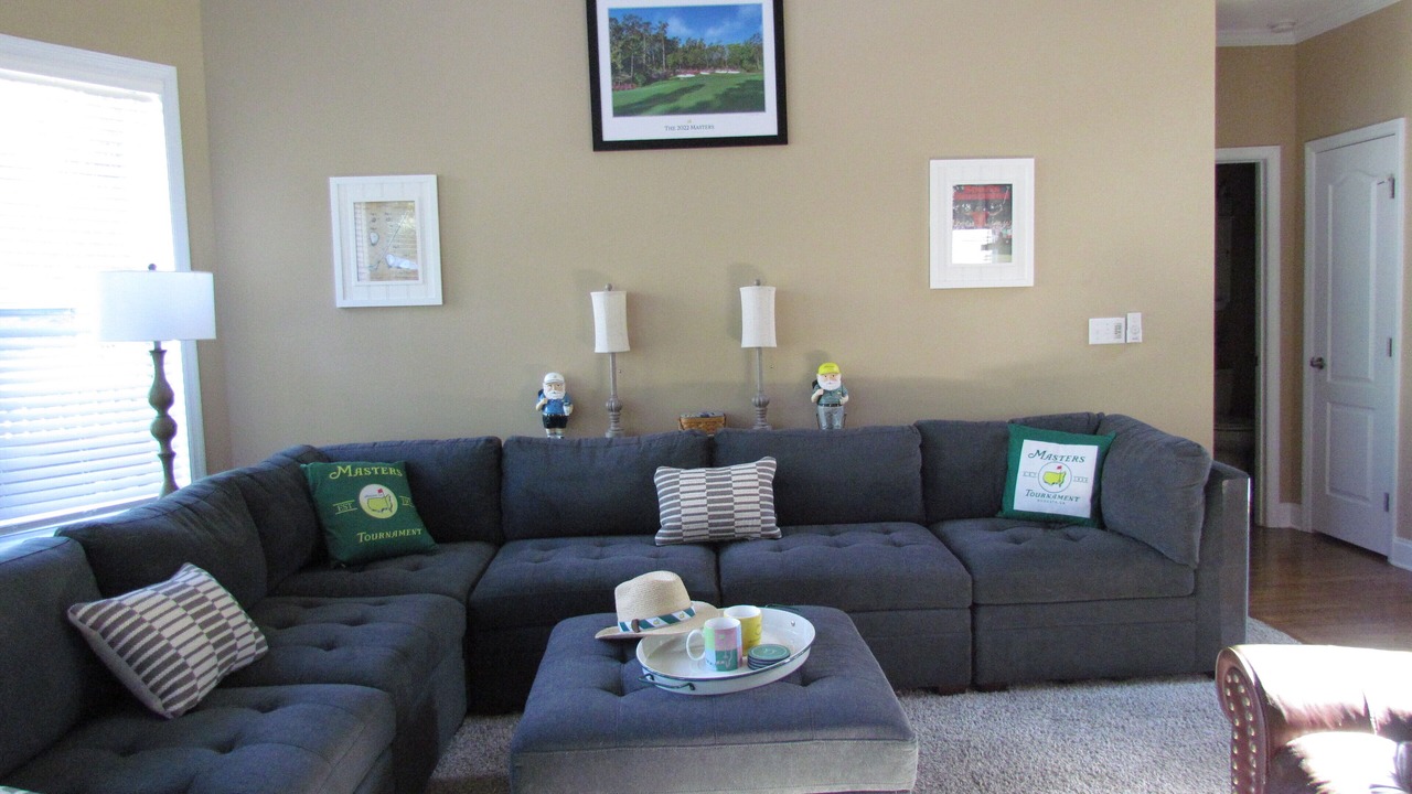 Photo of Livingroom in Evans