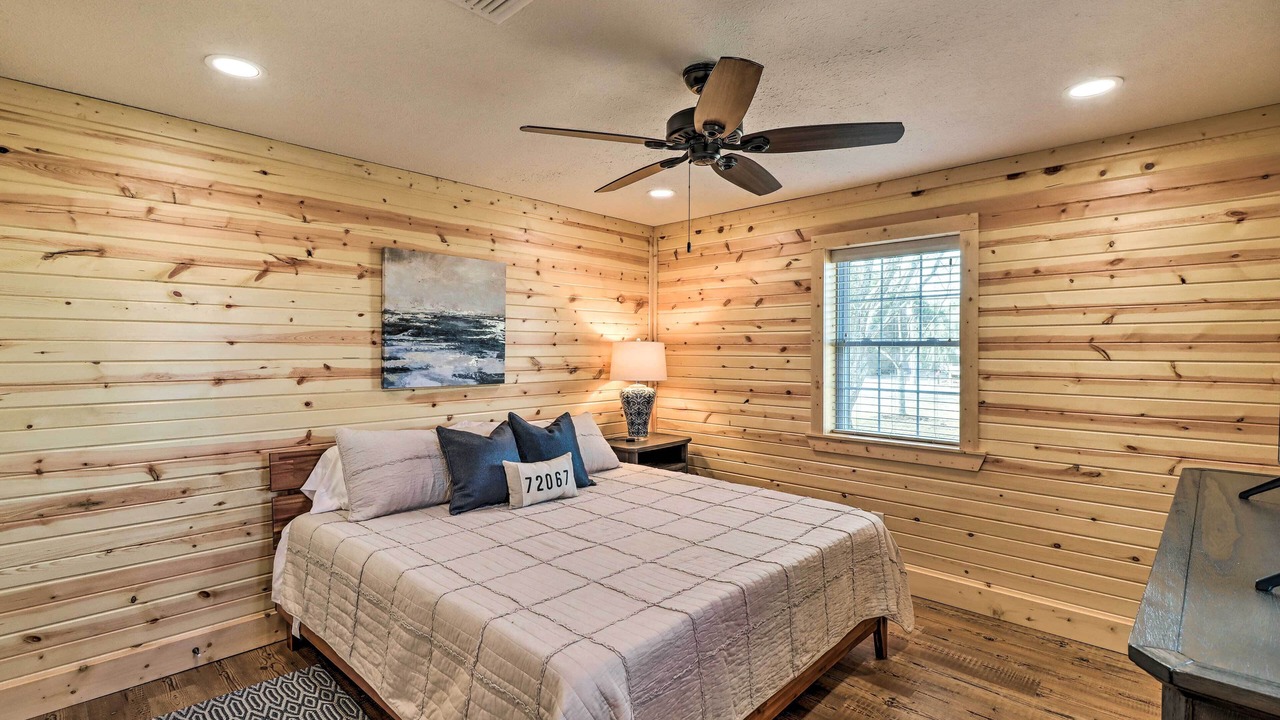 Photo of Bedroom in Greers Ferry