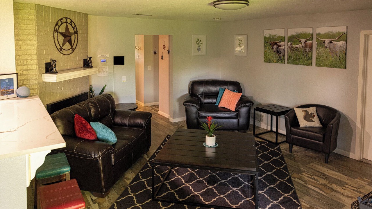 Photo of Bedroom in Euless