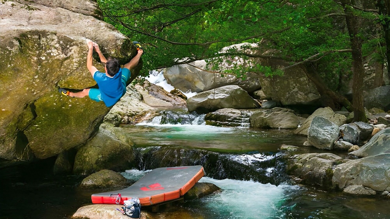 Photo of Outdoor in Blaunac
