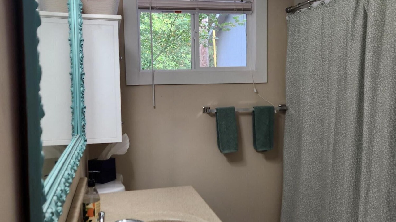 Photo of Bathroom in Agate