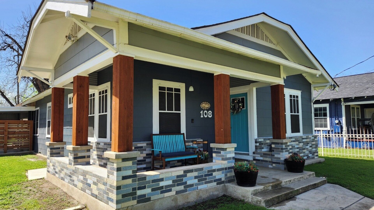 Photo of Outdoor in Harlandale