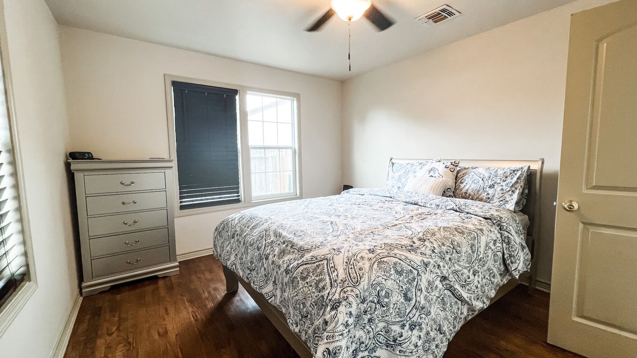 Photo of Bedroom in Bay Area