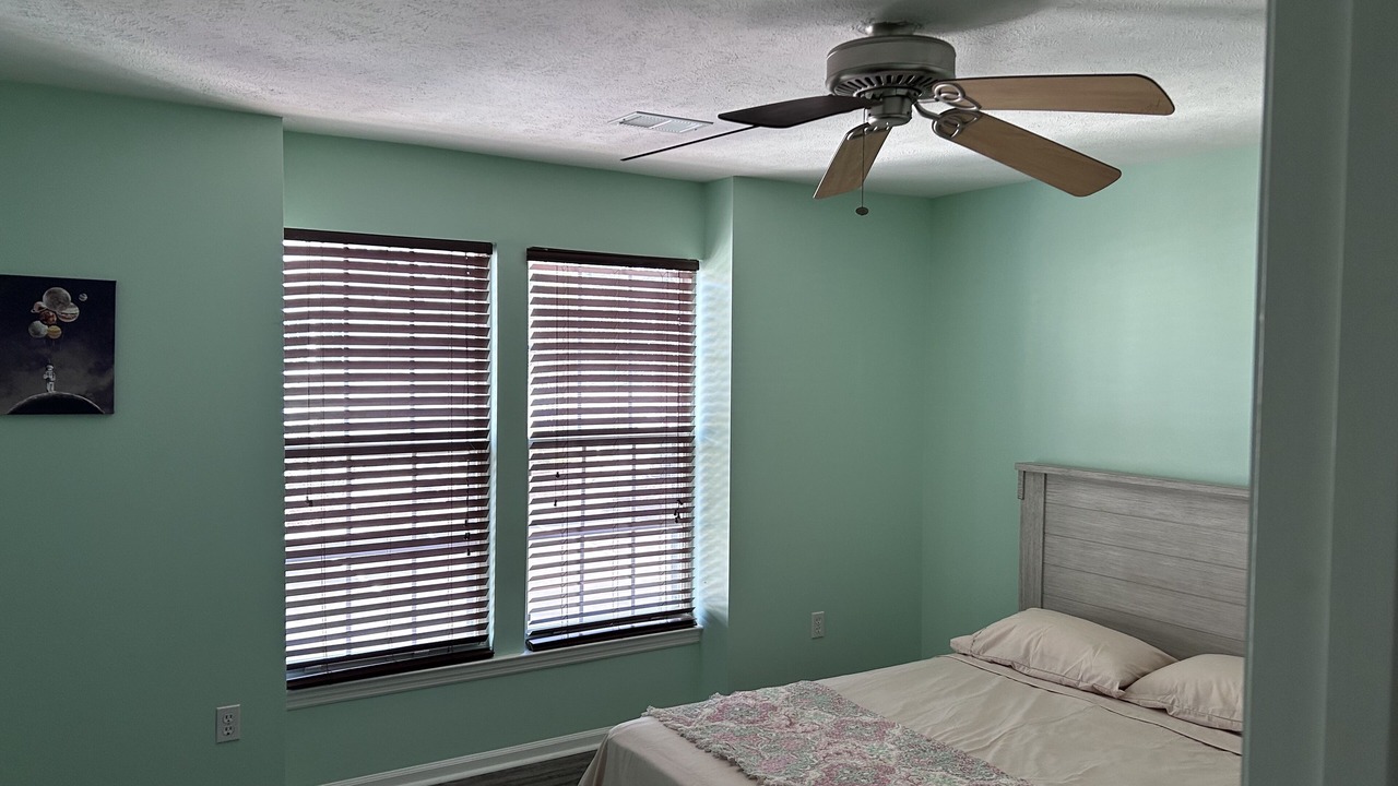Photo of Bedroom in Laurel