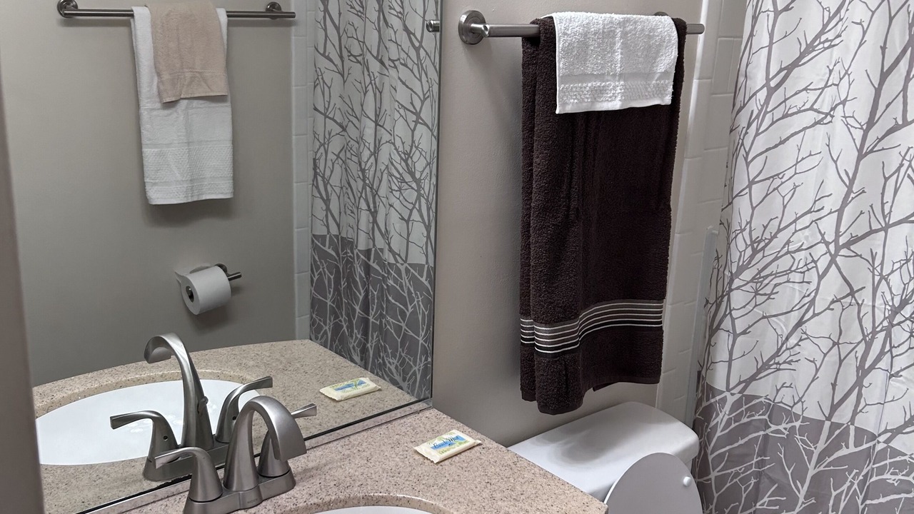 Photo of Bathroom in Laurel