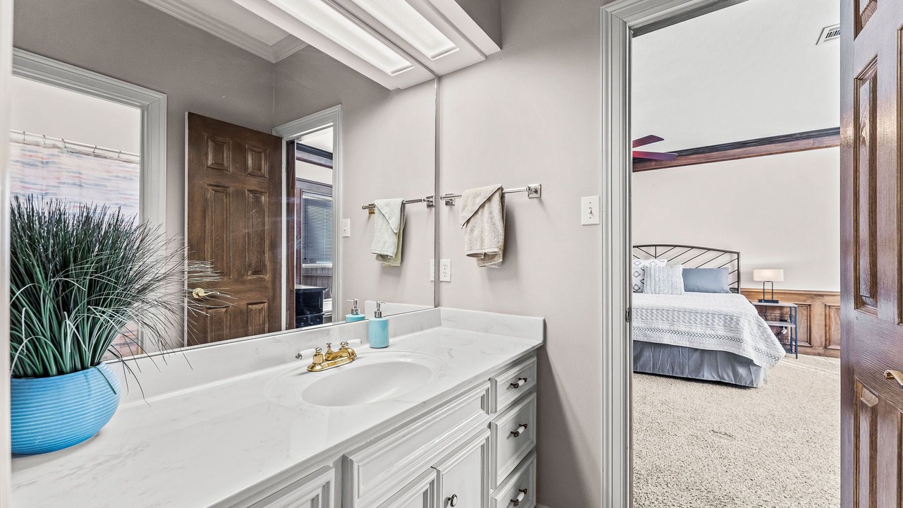 Photo of Bathroom in Walden on Lake Conroe