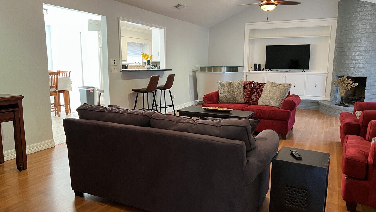 Photo of Livingroom in South Side