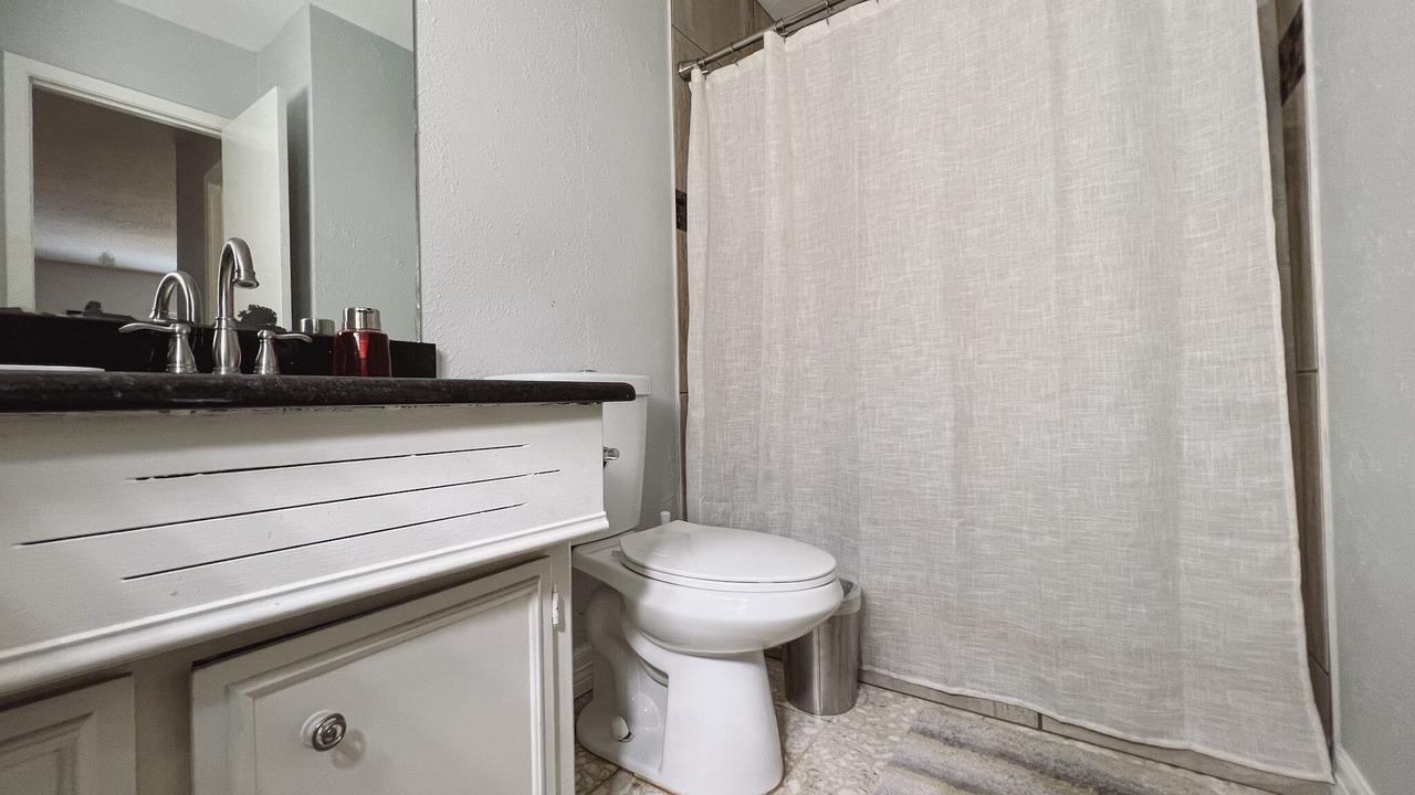 Photo of Bathroom in South Side