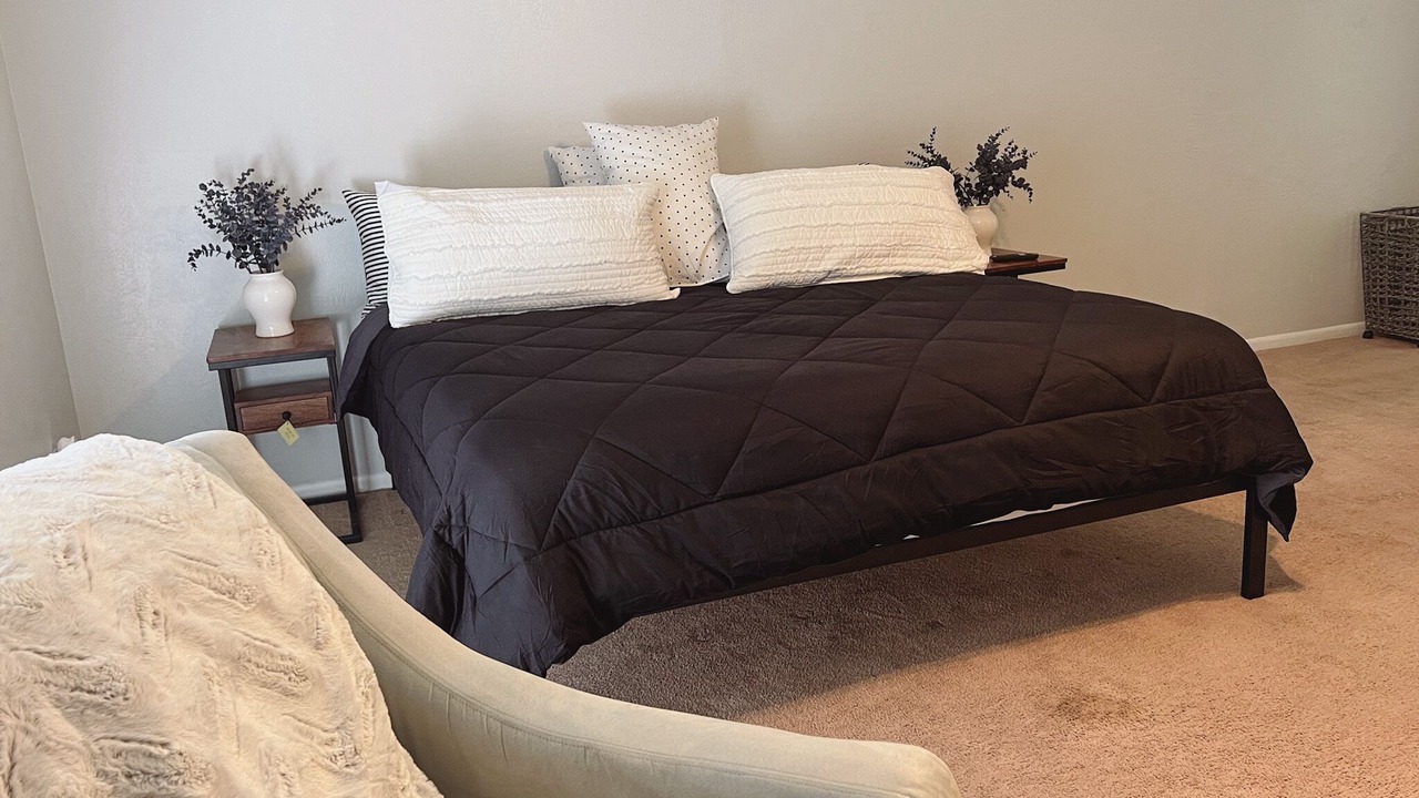 Photo of Bedroom in South Side