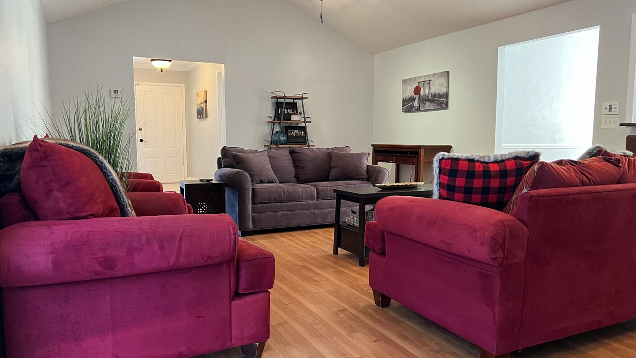 Photo of Livingroom in South Side