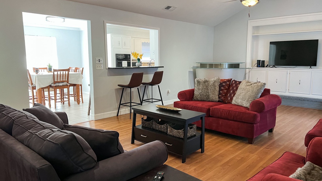 Photo of Livingroom in South Side