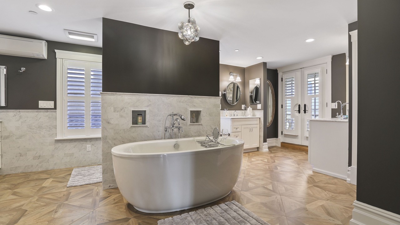 Photo of Bathroom in Ocean Grove