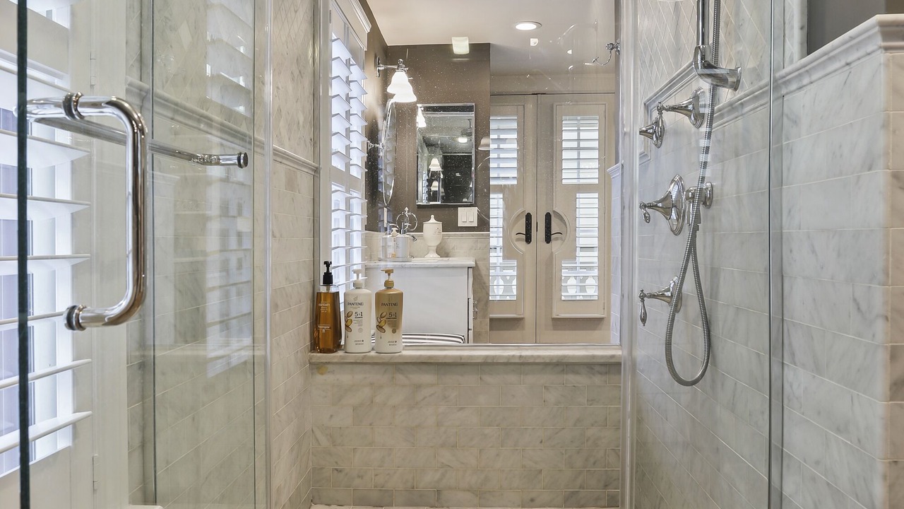 Photo of Bathroom in Ocean Grove