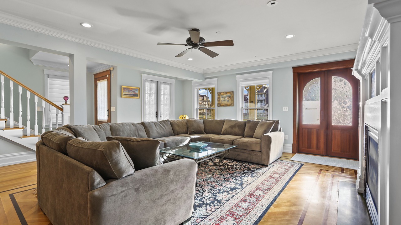 Photo of Livingroom in Ocean Grove