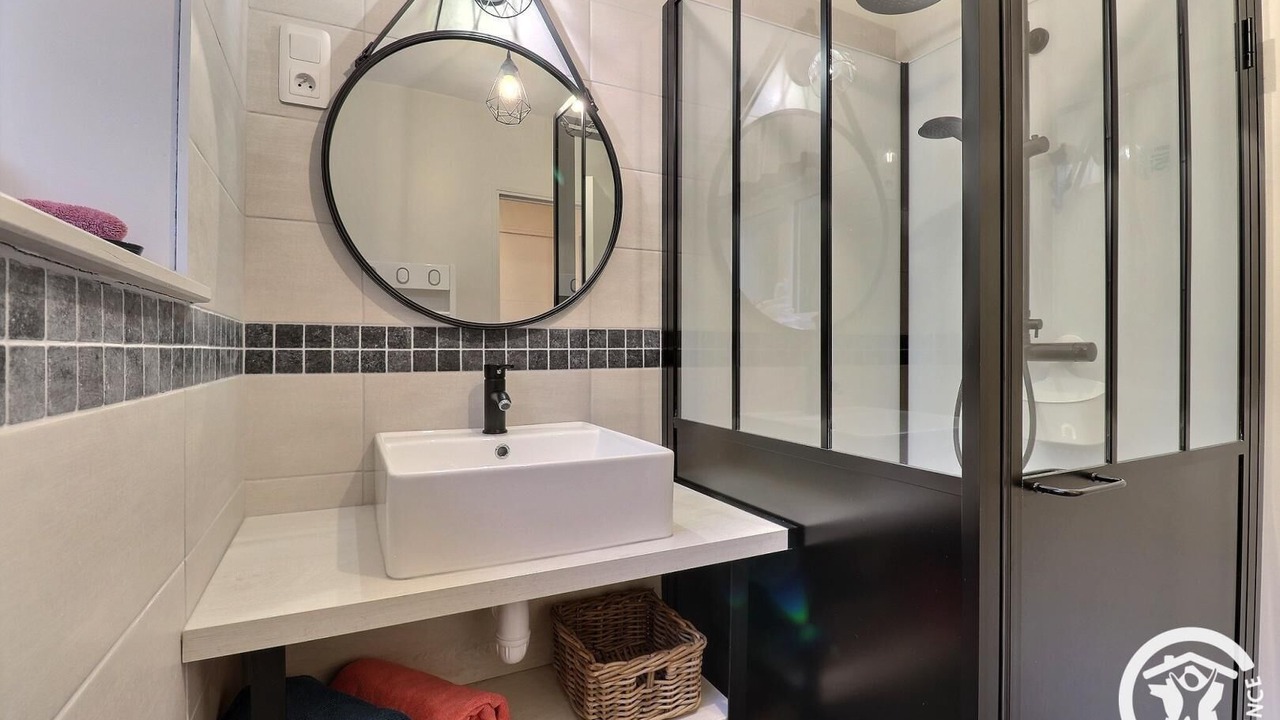 Photo of Bathroom in Marcille-Raoul
