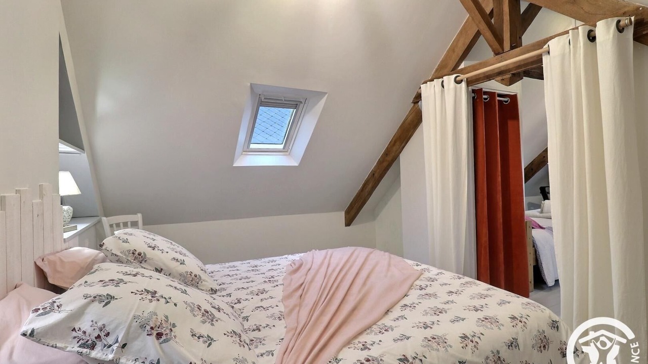 Photo of Bedroom in Marcille-Raoul