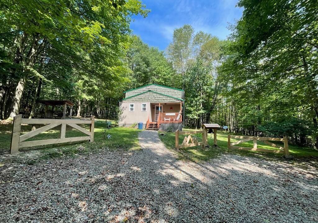 Photo of Others in Fryburg