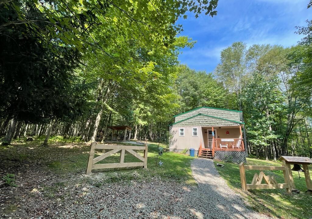 Photo of Others in Fryburg