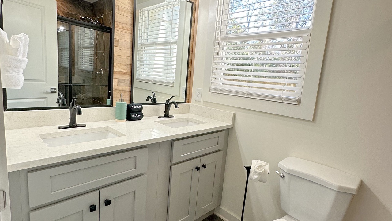 Photo of Bathroom in North Charleston