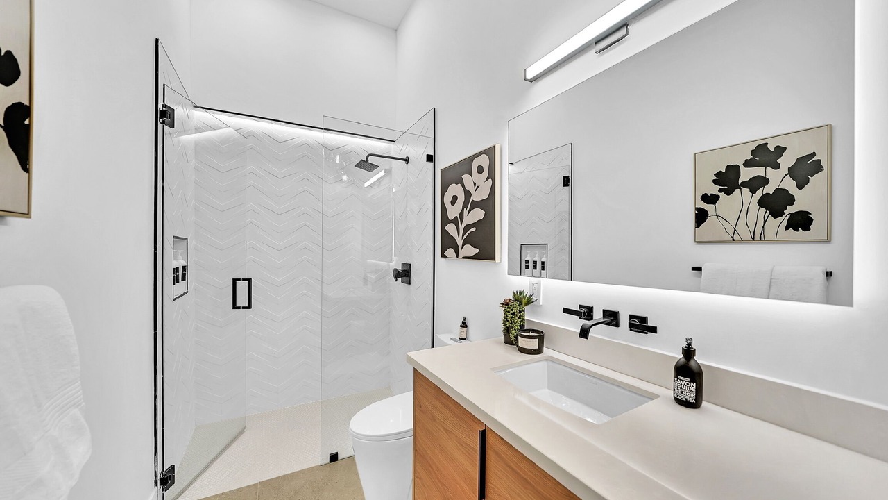 Photo of Bathroom in Tahquitz River Estates