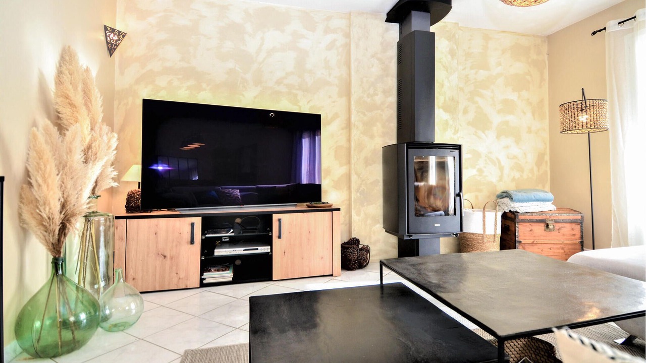 Photo of Bedroom in Saint-Genies-de-Malgoires