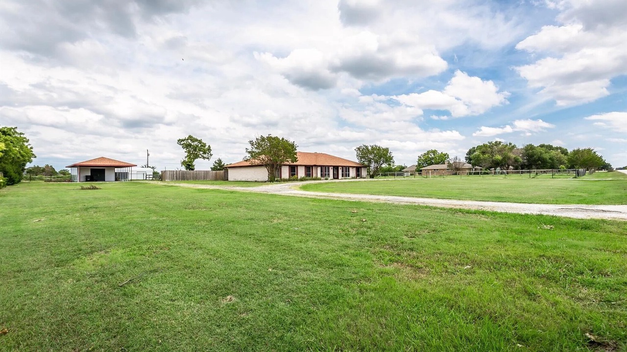 Photo of Outdoor in Lucas