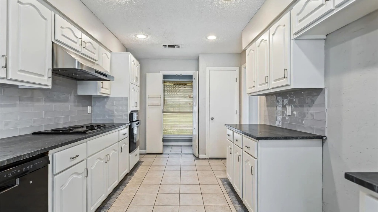 Photo of Kitchen in Lucas