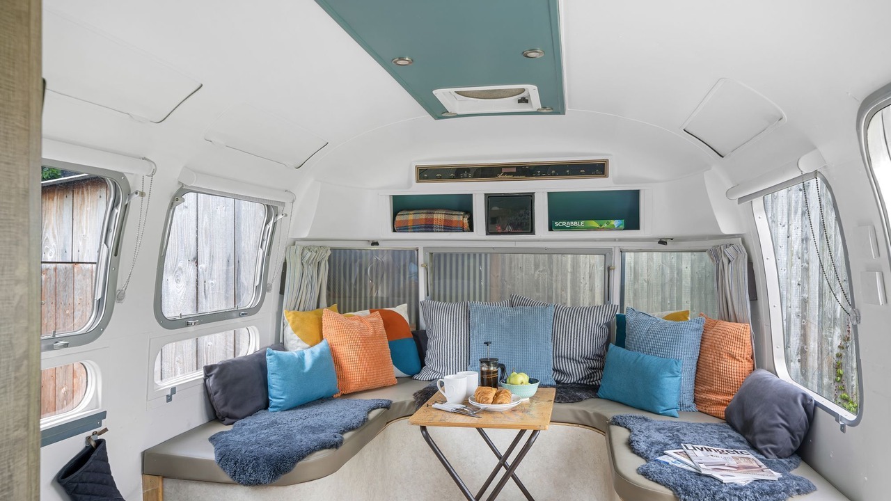 Photo of Others in Kenn