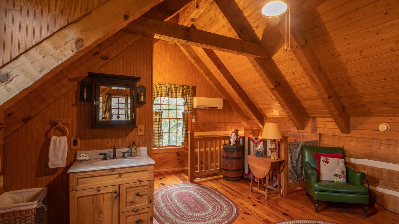 Photo of Bedroom in Stanardsville