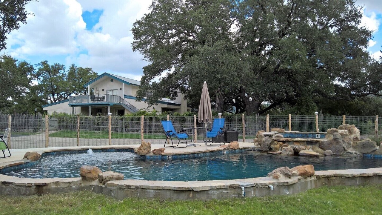 Photo of Outdoor in Uvalde