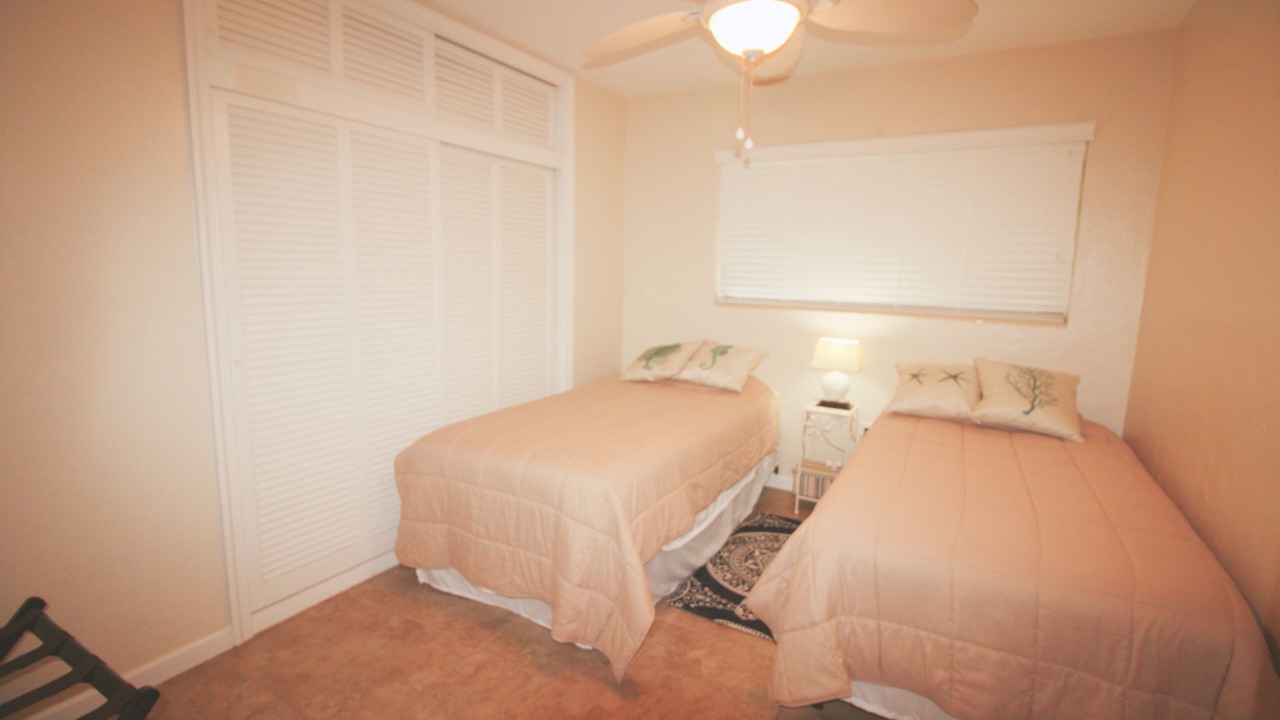 Photo of Bedroom in Edgewater