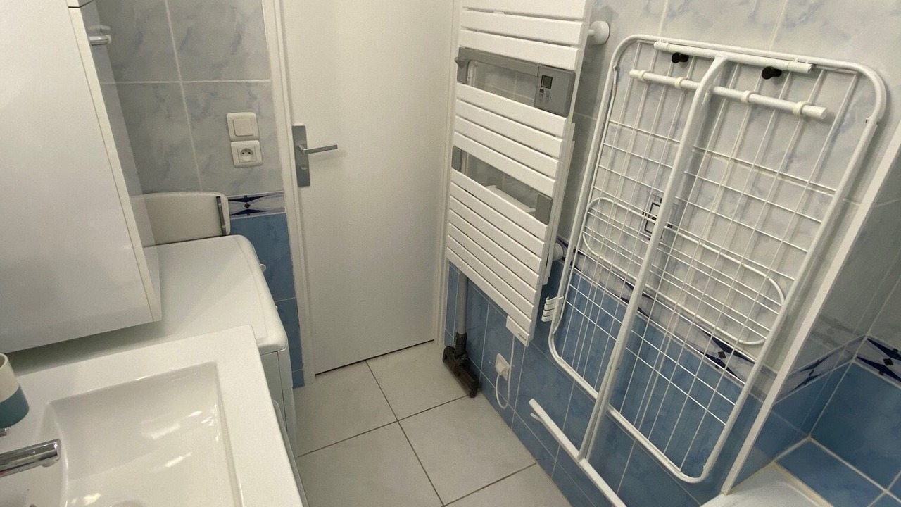Photo of Bathroom in Esquieze-Sere