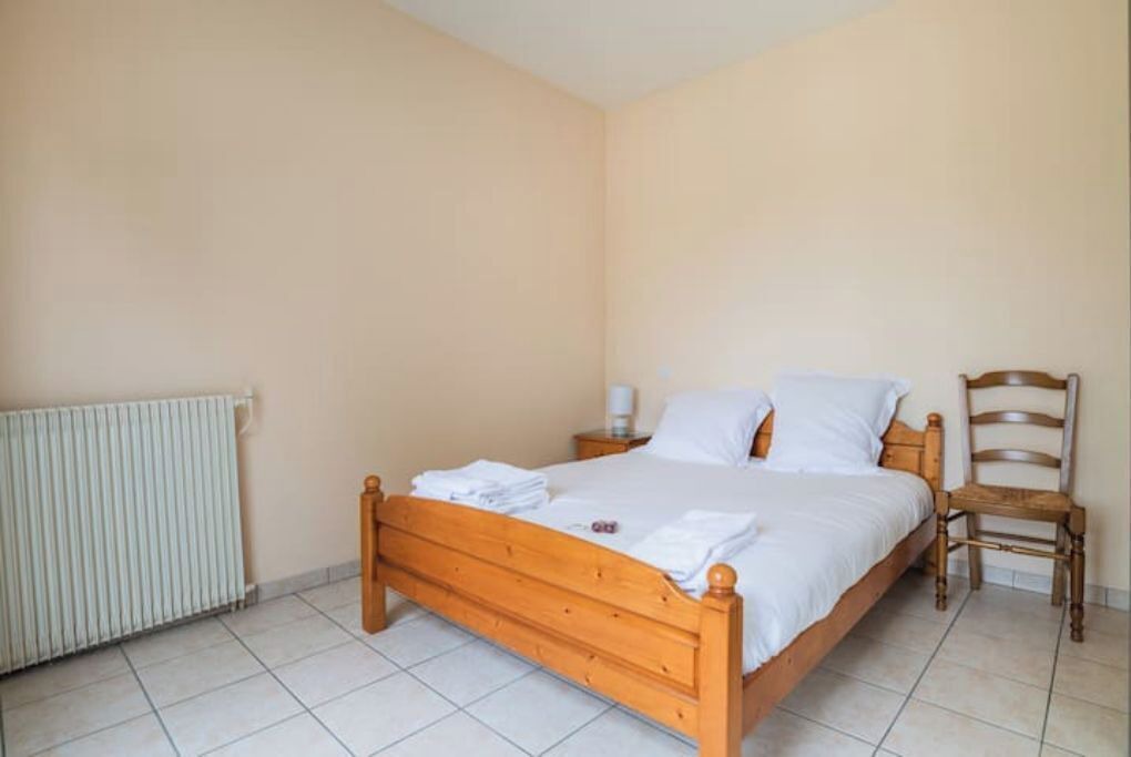 Photo of Bedroom in Gujan-Mestras