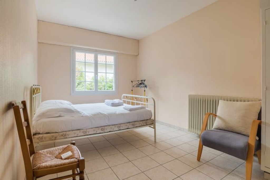 Photo of Bedroom in Gujan-Mestras