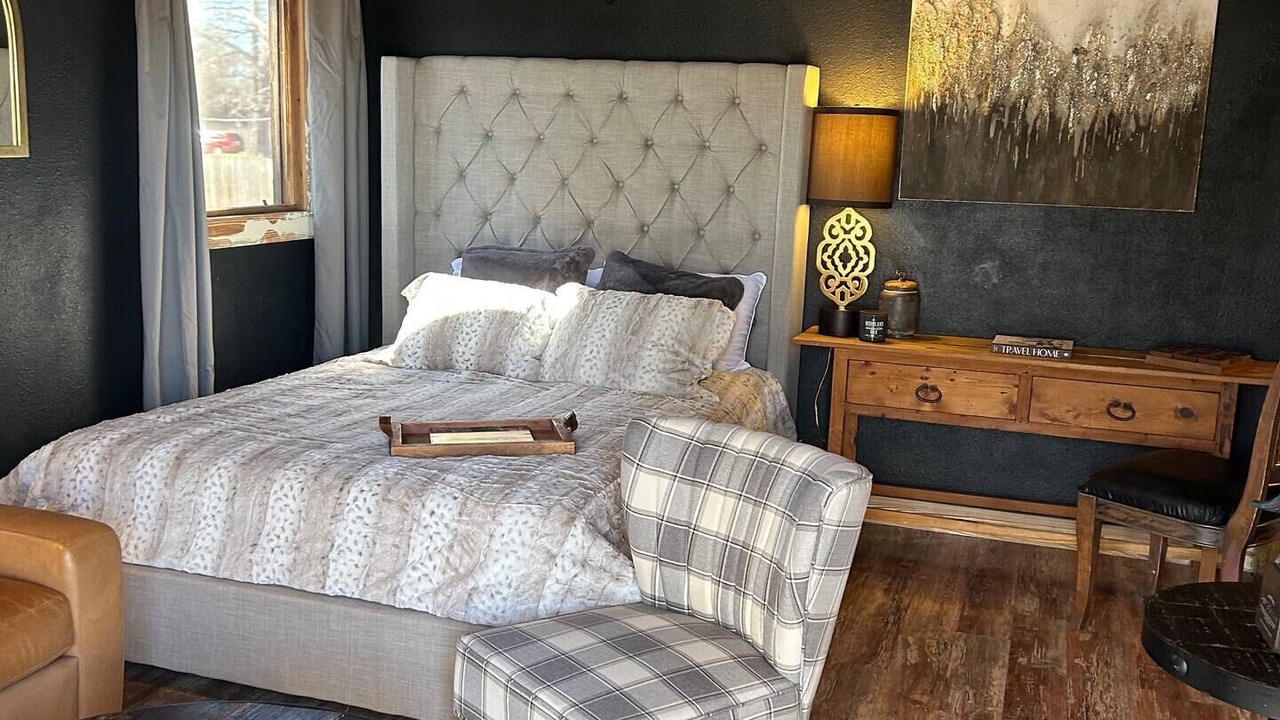 Photo of Bedroom in Shreveport