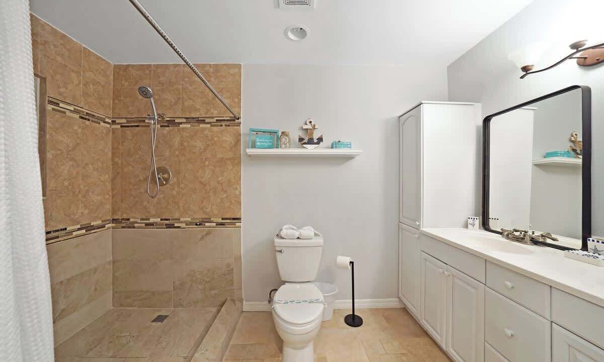 Photo of Bathroom in Deerfield Beach