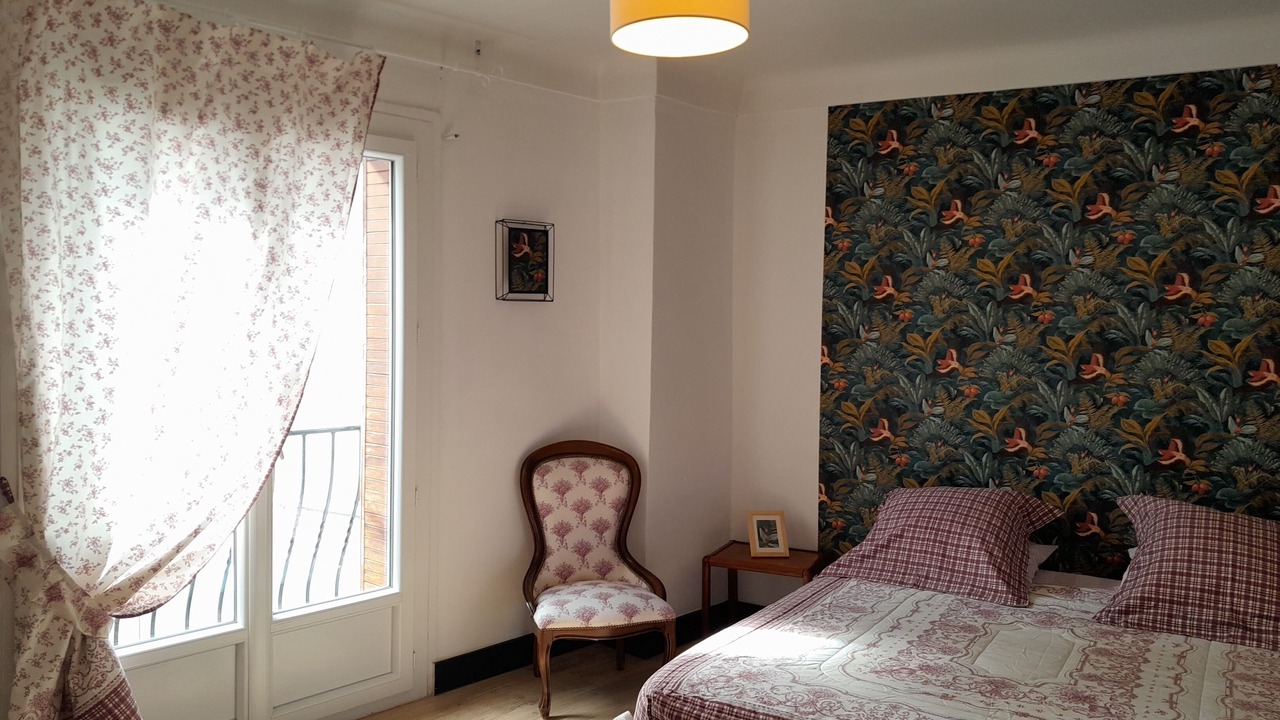 Photo of Bedroom in Thuir