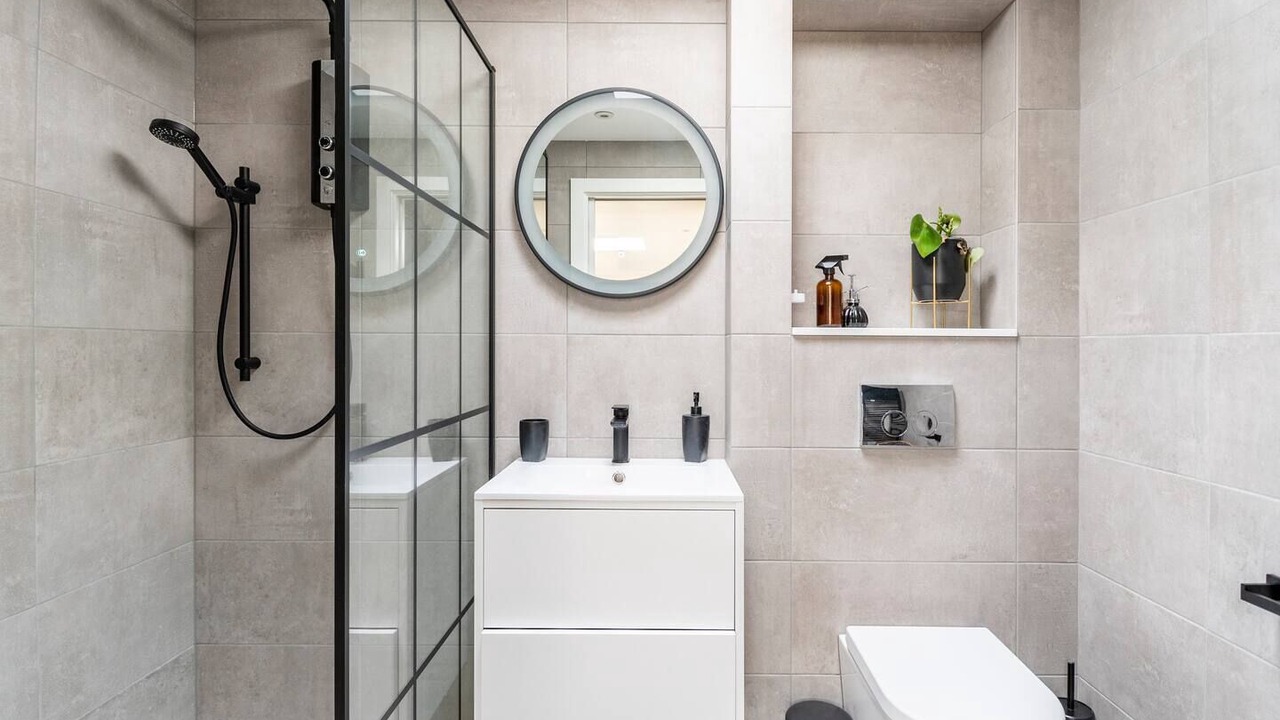 Photo of Bathroom in Loughton