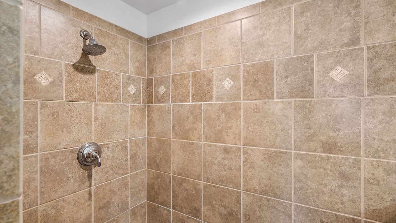 Photo of Bathroom in Kulalani