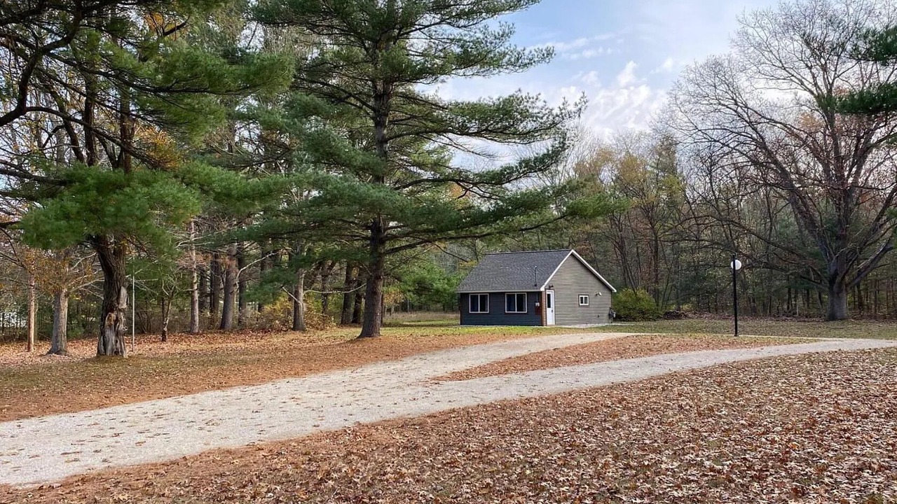 Photo of Outdoor in Alden