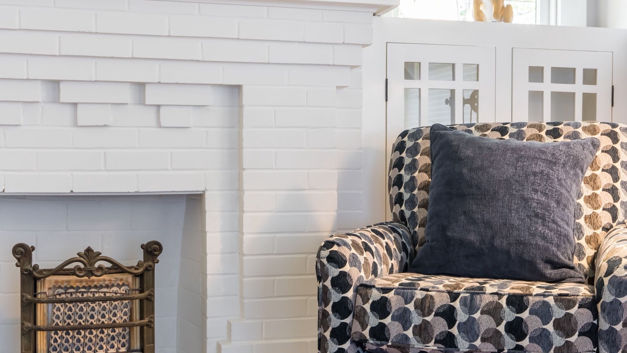 Photo of Livingroom in Junius Heights