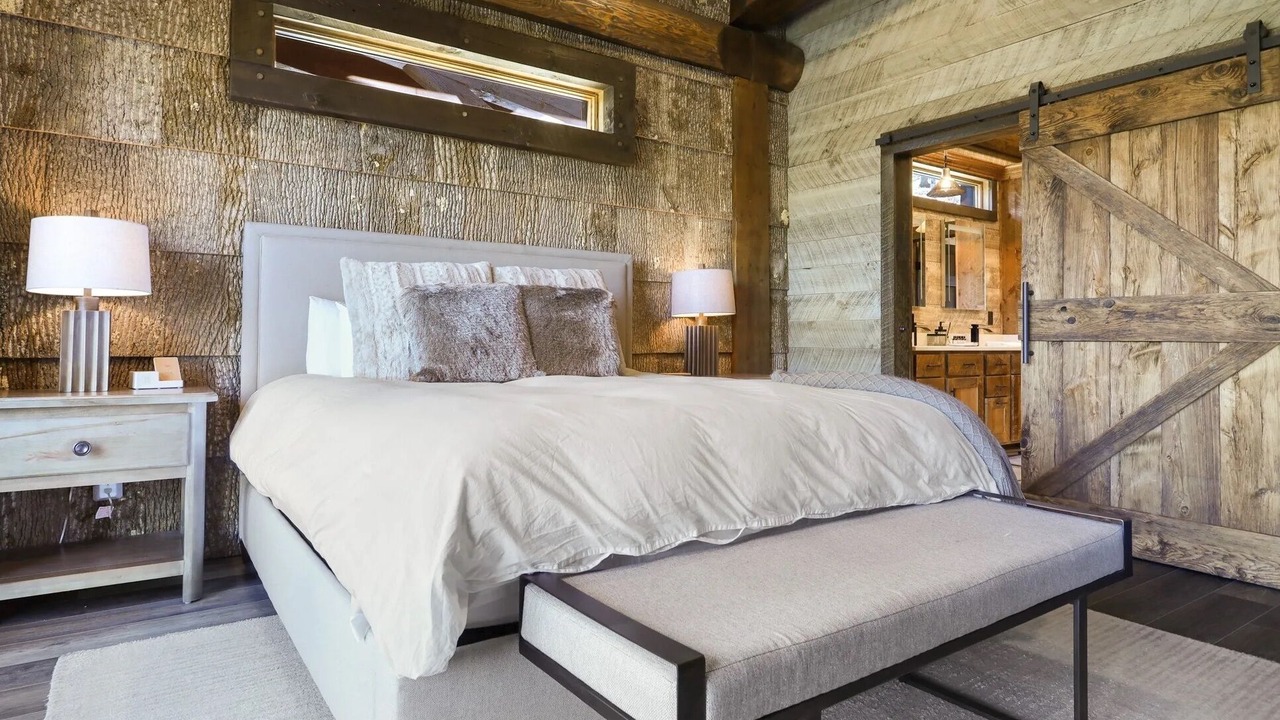 Photo of Others in Epworth